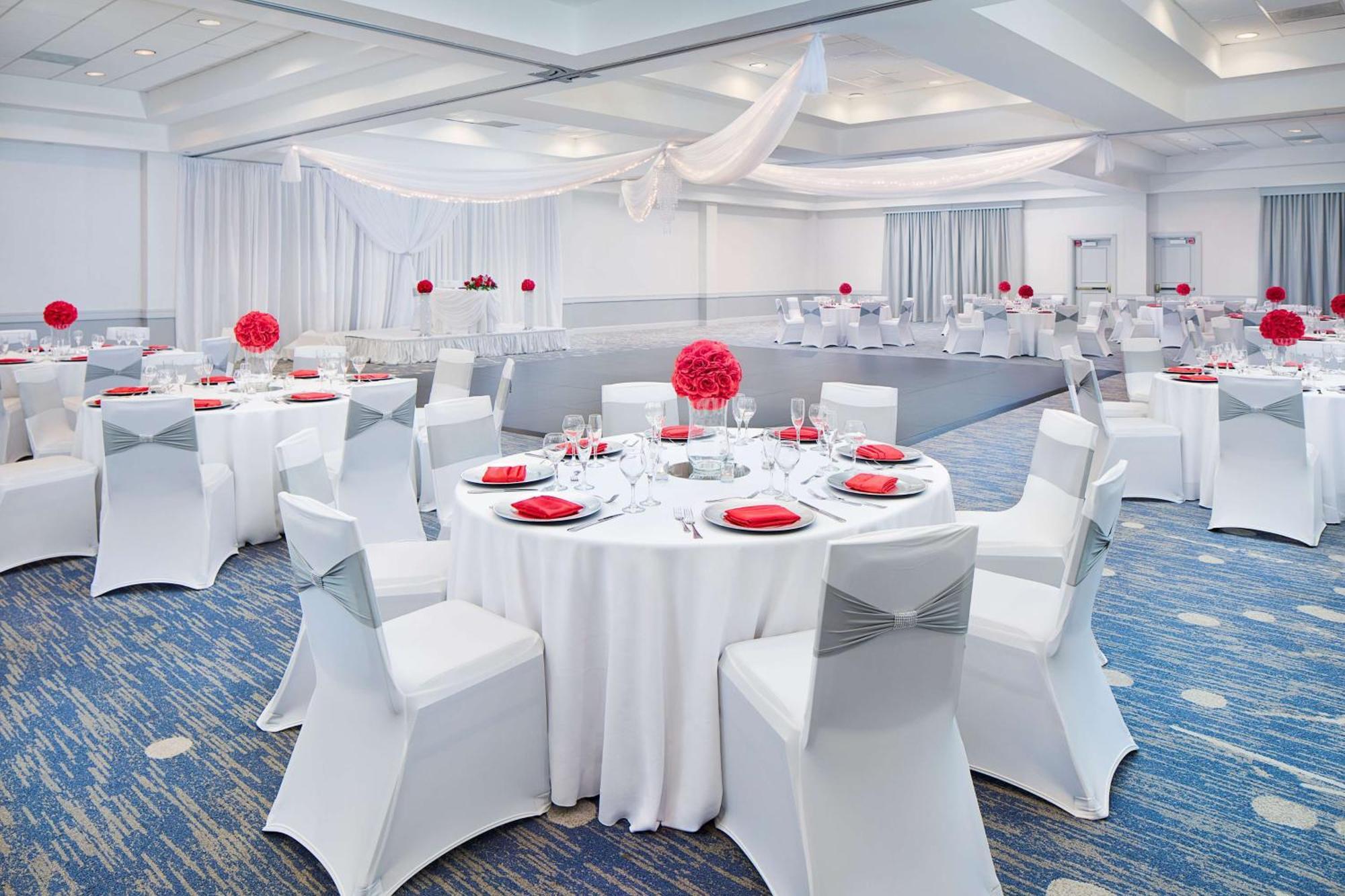 Doubletree By Hilton Los Angeles/Комърс Екстериор снимка