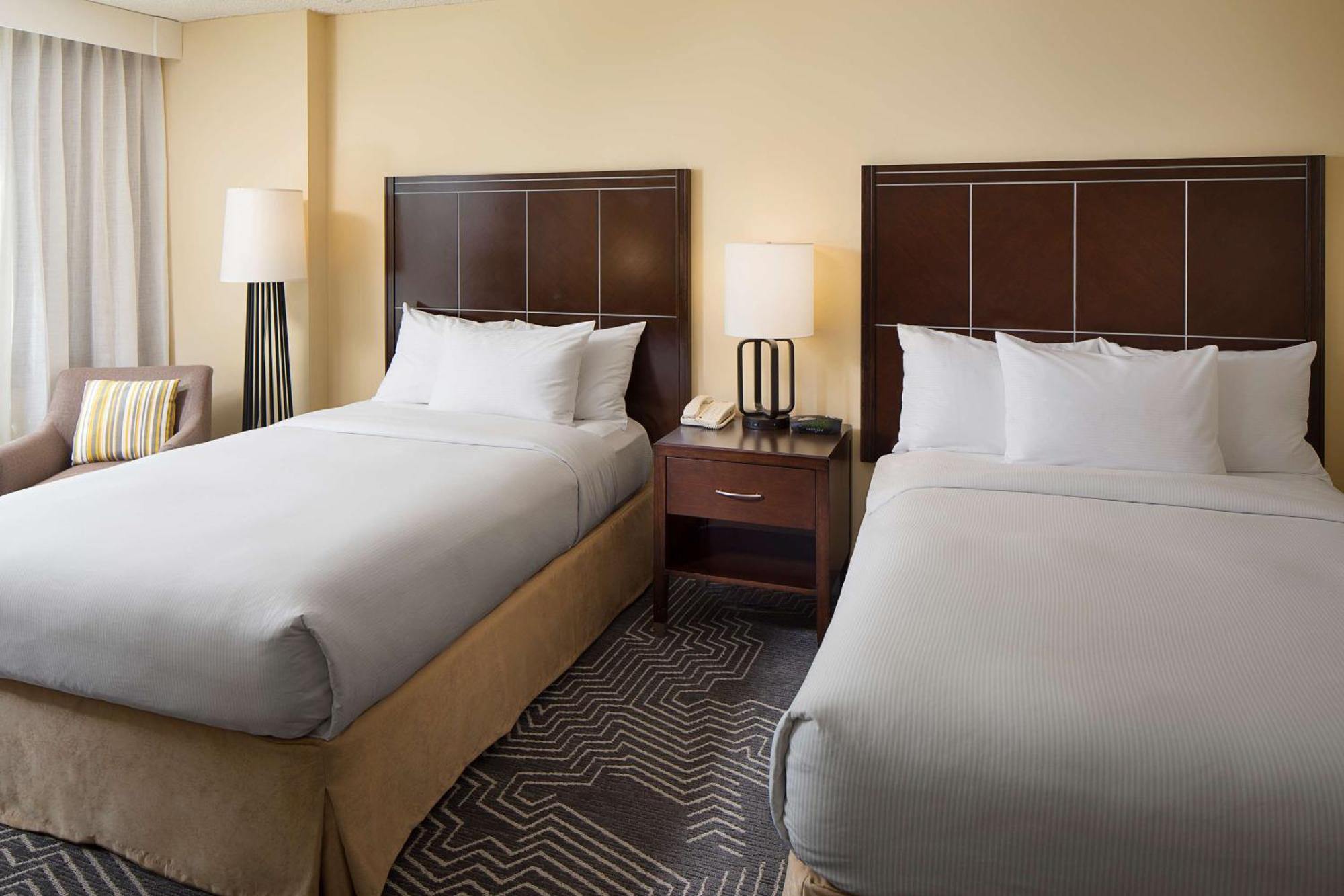 Doubletree By Hilton Los Angeles/Комърс Екстериор снимка