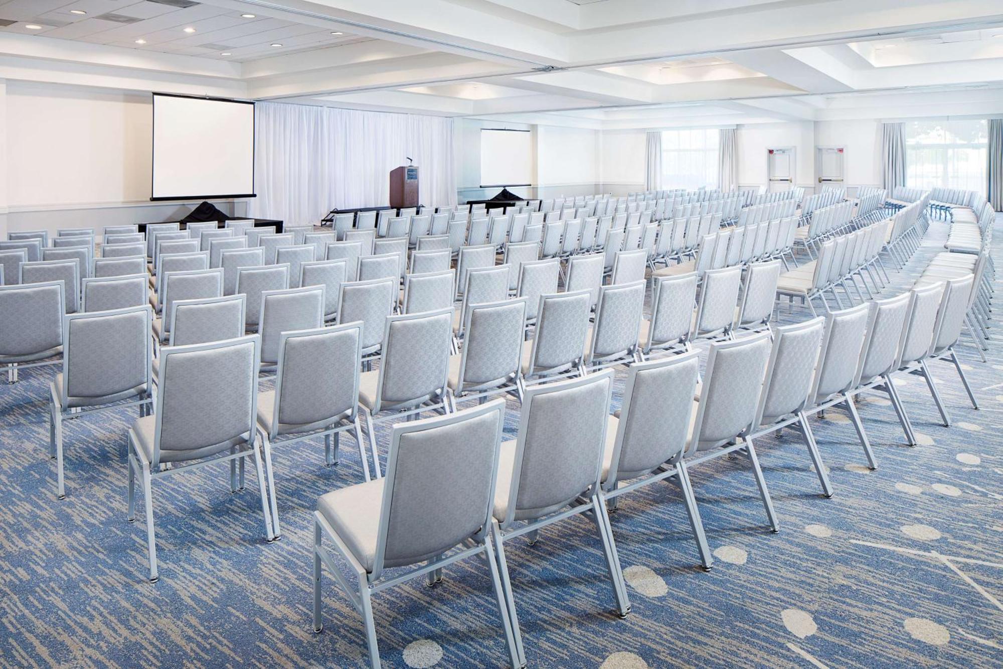 Doubletree By Hilton Los Angeles/Комърс Екстериор снимка