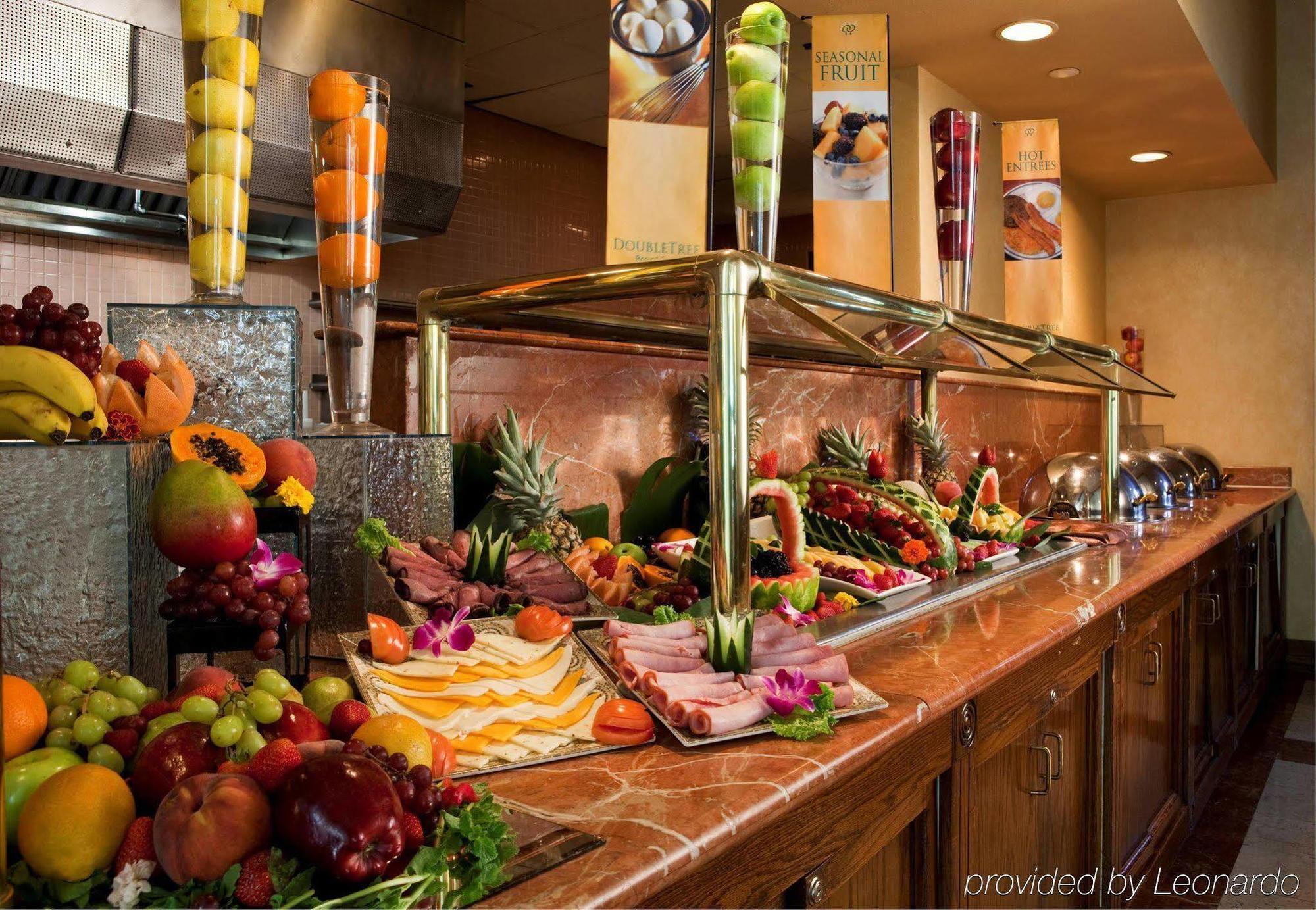 Doubletree By Hilton Los Angeles/Комърс Екстериор снимка